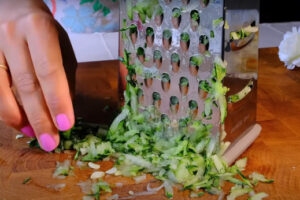 Ресторанная подача из простых продуктов: 1 кабачок и 2 яйца. Проверенный способ удивить семью