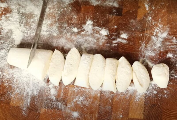Ленивые вареники из творога. Рецепт — проще не придумаешь: вкусное блюдо для завтрака или перекуса