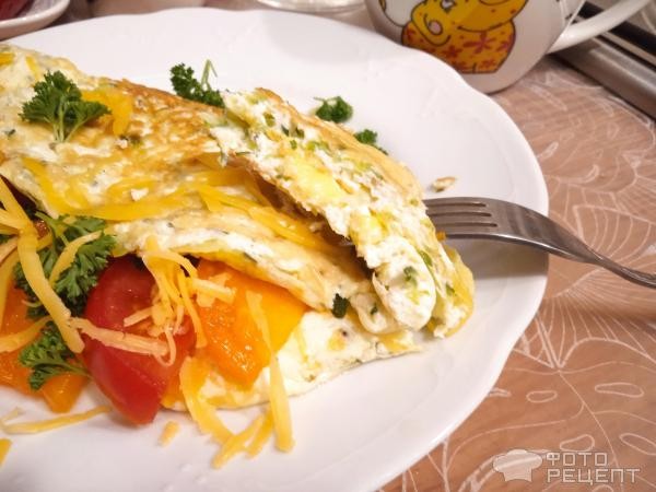 Рецепт: Омлет с кабачком и томатами - и сыром
