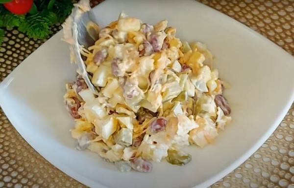 Вкус, который ищут в грузинских ресторанах. Готовим салат «Рассвет» дома из простых продуктов