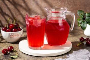 Летний компот из вишни