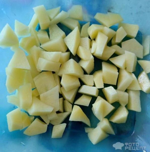 Рецепт: Гороховый суп с копчеными ребрышками - С копчено-вареными ребрышками