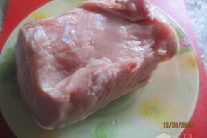 Рецепт: Мясо тушеное с зеленью — типа «сябзи говурма»